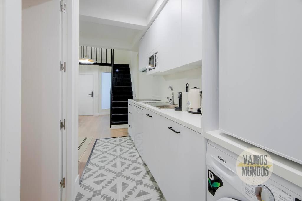 Nuevo Y Centrico Apt 7Px En Plena Plaza Del Carmen E2 Мадрид Экстерьер фото