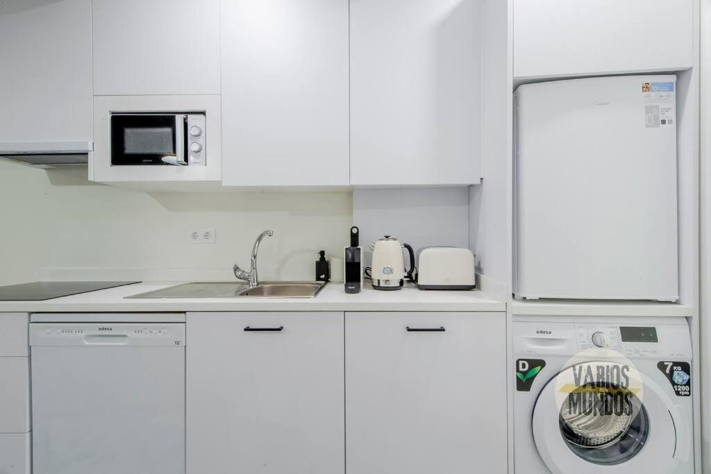 Nuevo Y Centrico Apt 7Px En Plena Plaza Del Carmen E2 Мадрид Экстерьер фото
